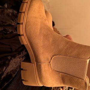 Suede Boots! Never worn. I’m moving so I need to get rid of stuff.